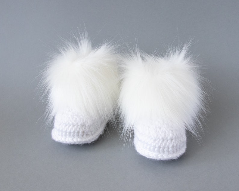 White hat and bootie set, Double pom pom hat, Faux fur booties, Unisex baby gift, Gender neutral baby winter outfit, Sizes up to 24 months image 9