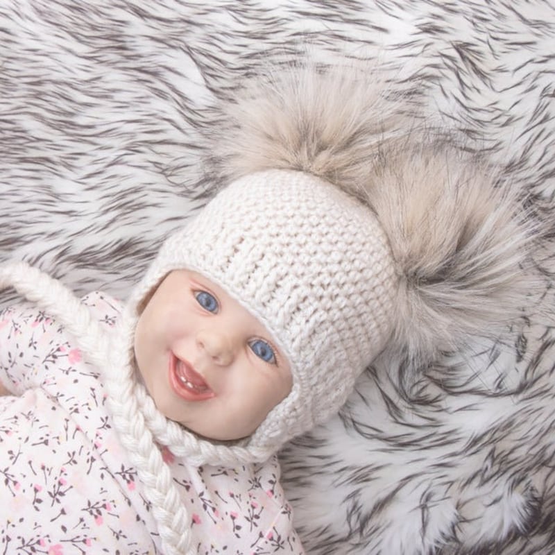 Babyhug Baby Cap with Pom Pom - Red