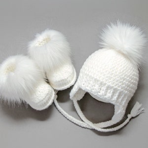 White Baby fur pom pom hat and booties, Crochet baby clothes, Baby winter clothes, Fur booties, Gender neutral baby clothes, Baby gift image 1