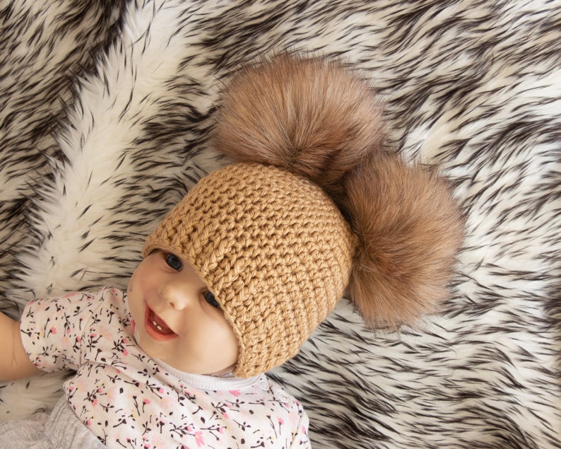 Fur booties Gender neutral baby set Gold Booties and hat set Newborn winter clothes Crochet baby clothes Double pom pom hat and booties