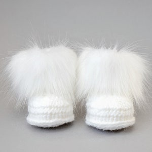 White Baby fur pom pom hat and booties, Crochet baby clothes, Baby winter clothes, Fur booties, Gender neutral baby clothes, Baby gift image 2