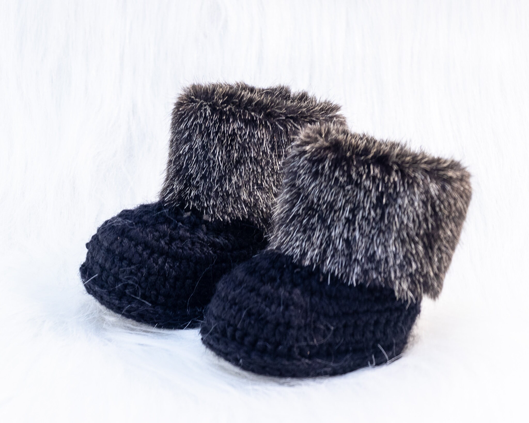 crochet baby uggs