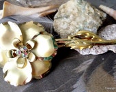 Valentine Gold wash Large Brooch Pin Flower Rhinestones Exquisite Gift for her Fashion Jewelry Lapel brooch Wedding bouquet pin Free Ship