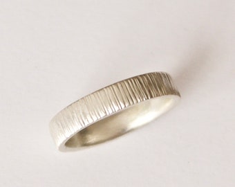 White Gold Ring - Tree Bark Ring in 9 Carat - Unique Wedding Band - Gold Wedding Ring