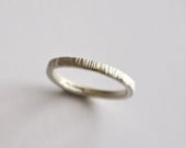 Tree Bark White Gold Thin Ring - 9 Carat - Unique Wedding Band - Gold Wedding Ring