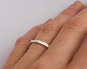 White Gold Ring 9 Carat Wedding Band Tree Texture Wedding Ring Minimalist Jewellery Gold Stack Ring Solid Gold Unique Bridal Ring Embossed