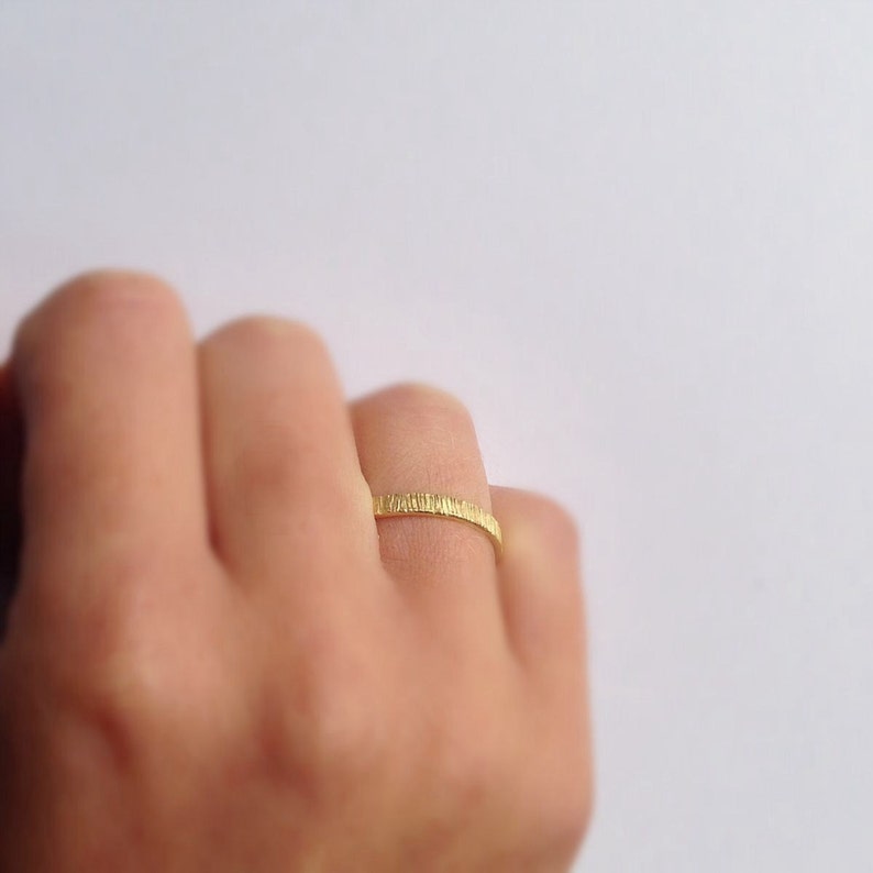 Gold Tree Bark Ring in 18 Carat Recycled Gold Wedding Band Men's Women's Unisex image 3