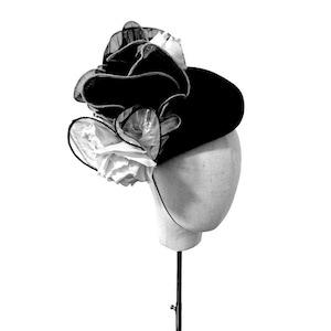 Black and white Kentucky Derby or Royal Ascot, formal occasion  beret fascinator with pleated black and white organza, handmade silk rose