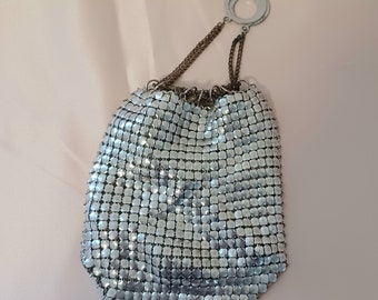 Vintage 50's or 60's silver chain mail metal panel small evening bag or cigarette purse, great vintage condition!