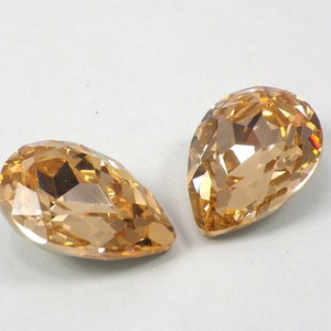 13x18mm Light Peach glass Faceted Fronts and Foiled Backs light orange Crystal teardrop Pear Faceted Diamond Cut brilliant glass