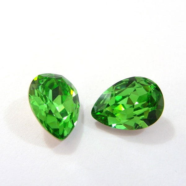 Peridot 13x18mm Glass Gem Faceted Fronts and Foiled Backs Crystal teardrop Pear Faceted Diamond Cut brilliant stone  Glass Gem
