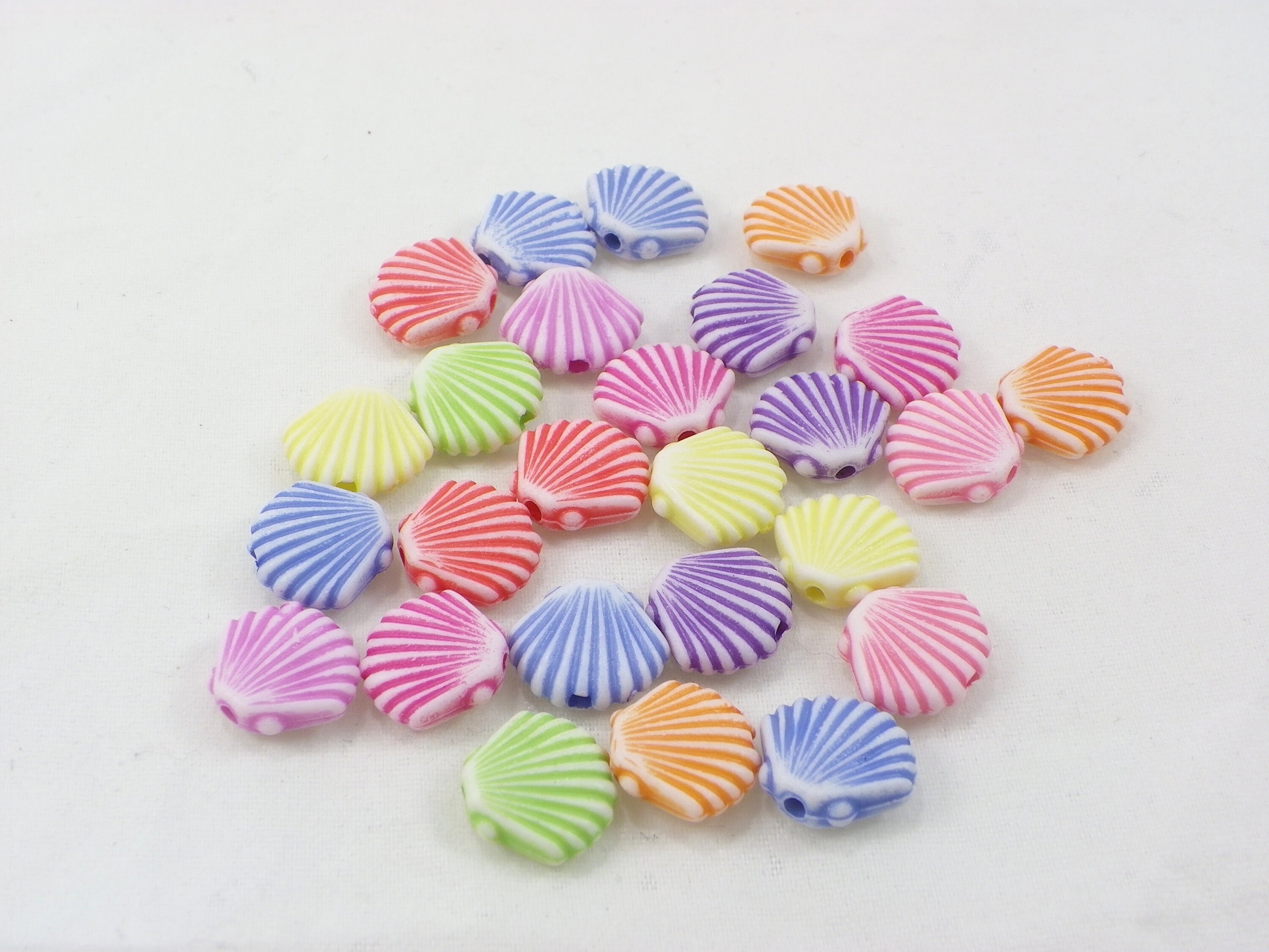 50pcs MIX Colors Lovely Shell Ocean Nautical Shape Acrylic Beads, 2 ...