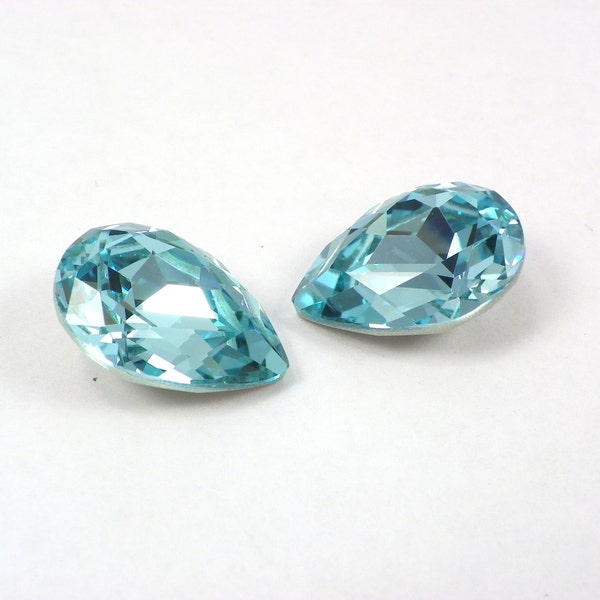 Light Turquoise 13x18mm Glass , Crystal Faceted Fronts and Foiled Backs teal blue teardrop Pear Faceted Diamond Cut brilliant