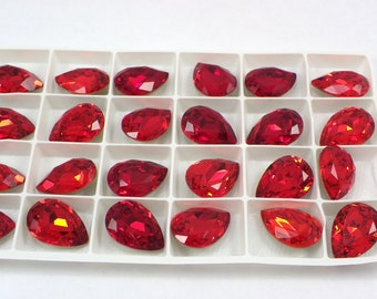 13x18mm Light Siam Glass Faceted Fronts and Foiled Backs Crystal teardrop Pear Faceted Diamond Cut brilliant Light Red Glass Crystal