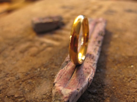Lord of the rings. Gold ring. Text appe, Stock Video