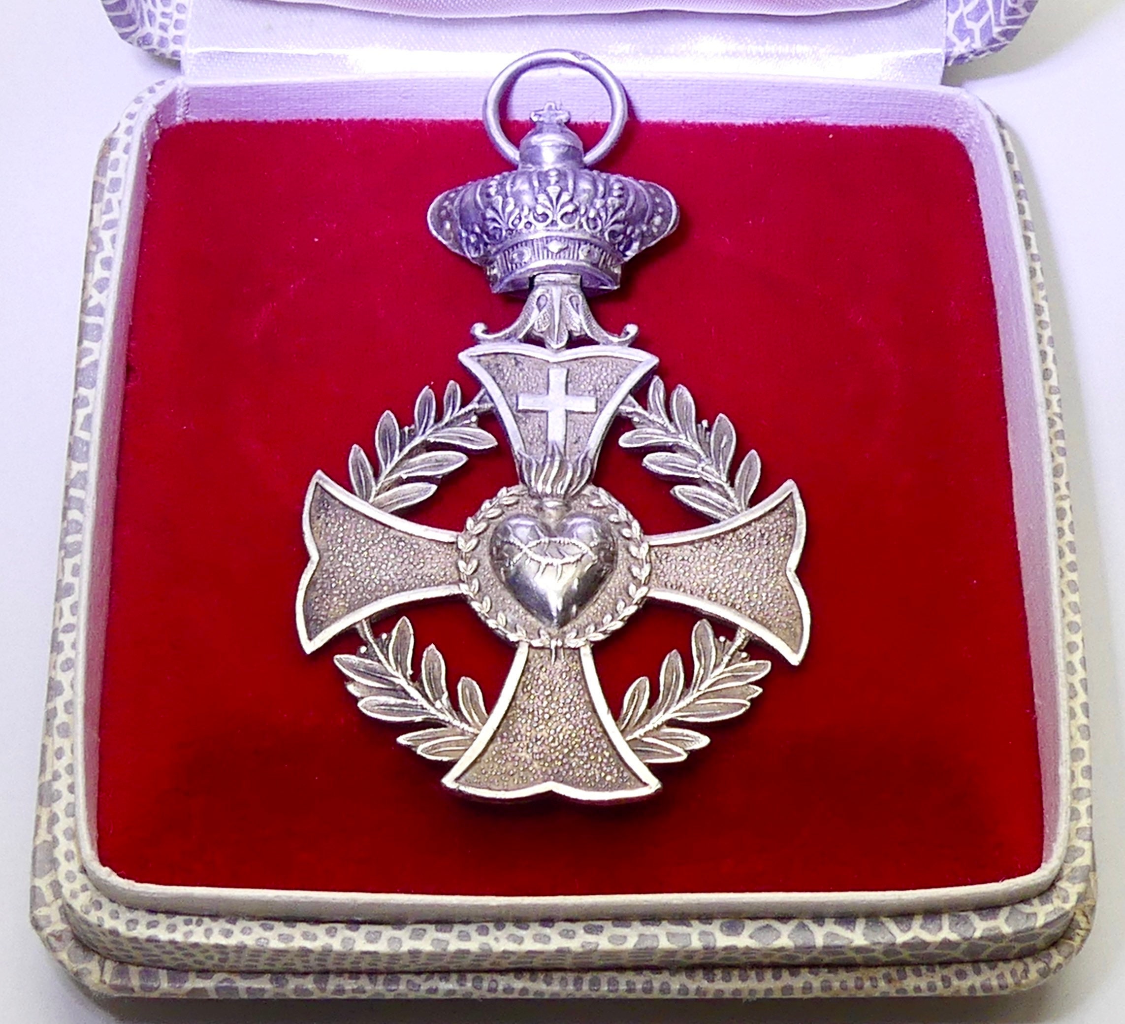 Rare Grande Relique Antique Le Pape Du Vatican Honore La Croix Des Années 1800 en Argent Massif Esta