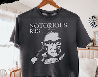 Koszulka Comfort Colors Notorious RBG, koszulka z grafiką w stylu vintage feministek, koszulka Ruth Bader Ginsburg, krótka koszulka w stylu boxy, top bez rękawów