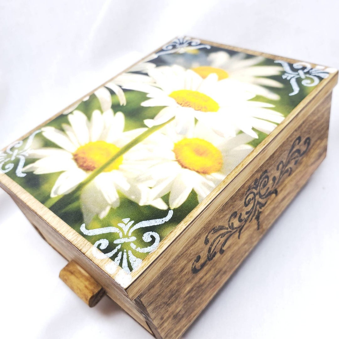 PERSONALIZED White Daisy Jewelry Box W/ Mirror & Drawer Jewelry