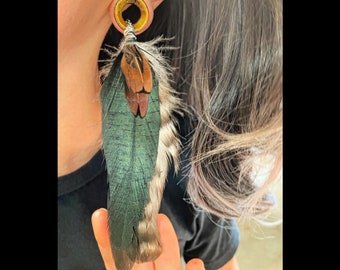 Dangle Tunnels ft. Interchangeable Emerald Real Feather Dangles - Wood or Stone Plugs, Ear Gauges Size 2g, 0g, 00g, 38m, Organic Plugs