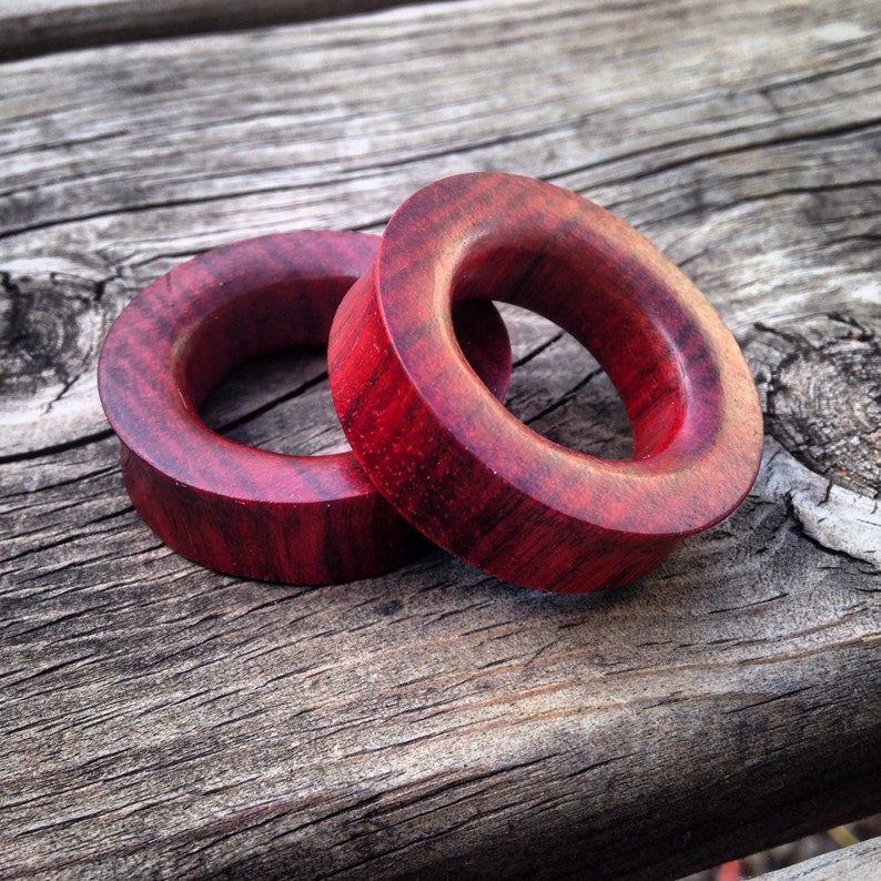 Sizes Lovely Organic Bloodwood Tunnels for Stretched Ear Lobes 28mm 30mm 32mm 34mm 36mm 38mm Wooden Plug Gages Organic Eyelets