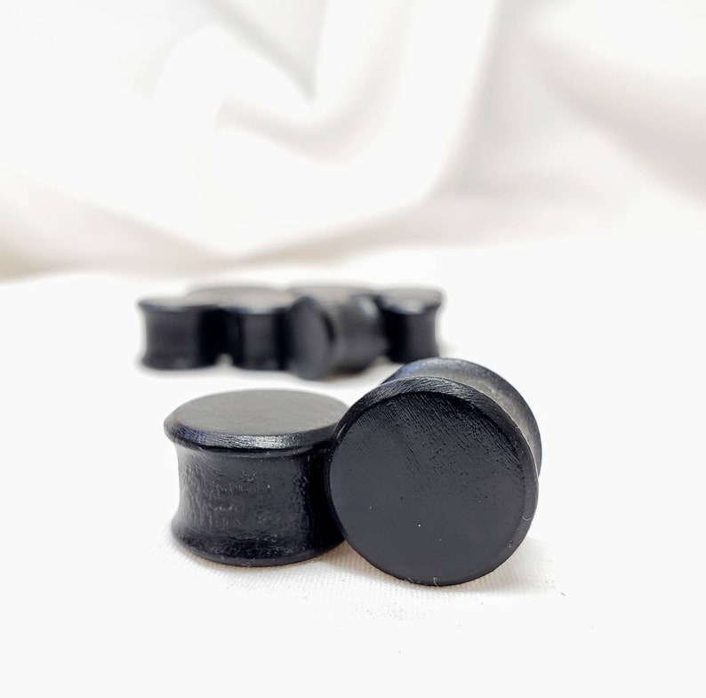 Organic Black Ebony Wood Plugs Organic Gauges Wood Plugs for Ears Gauges Sizes 2g 0g 00g 7/16 1/2 9/16 5/8 3/4 7/8 1 28mm 30mm 32mm 画像 2