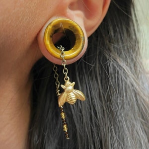 Honey Bee Tunnels ft. Interchangeable Dangles - Stone or Wood, Ear Gauges, Size 2g, 0g, 00g, to 38mm Plugs, Organic Ear Plugs and Tunnels