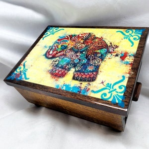 PERSONALIZED Elephant Jewelry Box with Mirror & Drawer- Jewelry Organizer- Trinket Storage- Elephant Gift- Custom Jewelry Box