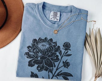 Comfort Colors® Linocut Flower Vintage Style Tshirt, Retro Block Print Peonies Shirt,Ranunculas Woodcut Stamp Tee,Cottagecore Boho Botanical