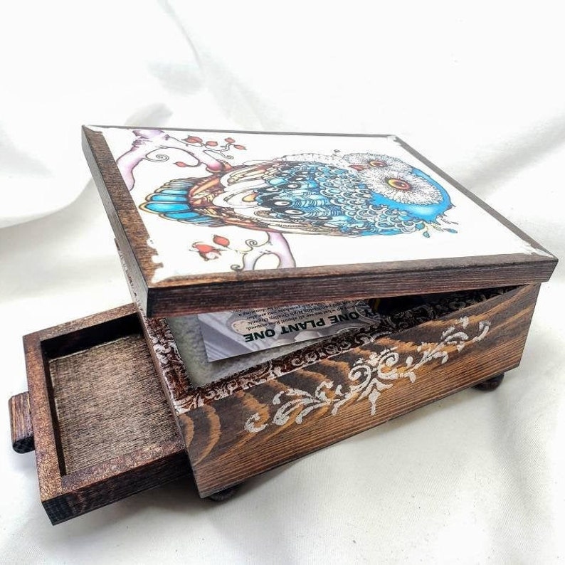 PERSONALIZED Majestic Owl Jewelry Box, with Mirror & Drawer Jewelry Organizer, Personalized Gift for mom, Owl Decor image 4