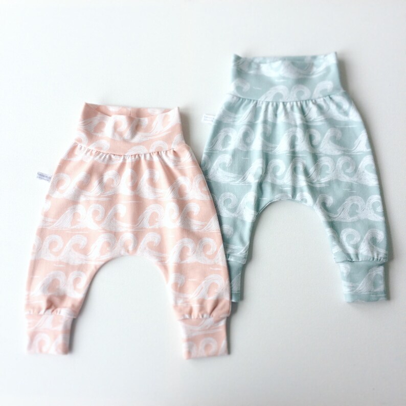 Comfortable toddler pants Baby harem pants with waves Jersey knit fabric. Dusty pink pants with same fabric waistband and cuffs