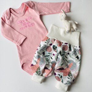 White baby pants with leaves and pink dots. Baggy harem pants image 3