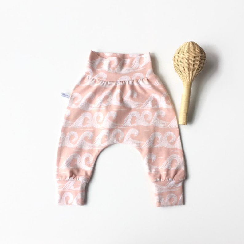 Comfortable toddler pants Baby harem pants with waves Jersey knit fabric. Dusty pink pants with same fabric waistband and cuffs