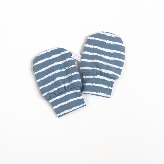 Blue baby mittens discount