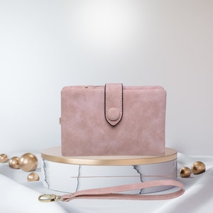 Cartera de gamuza suave para damas Pretty In Pink: carteras de regalo de cumpleaños, carteras de cuero vegano con correa para la muñeca, carteras minimalistas, carteras pequeñas