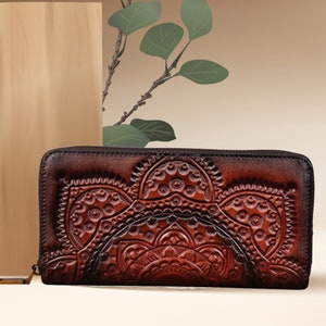 Handcrafted Leather Ladies Wallet - Hand Embossed Wallet Garden Flower Design, Full Size Zipper Wallet Clutch, Wallet Gifts, Handmade Gifts