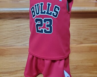 Customized Basketball Jersey and Shorts set to fit a 2-liter Soda/Pop Bottle Project
