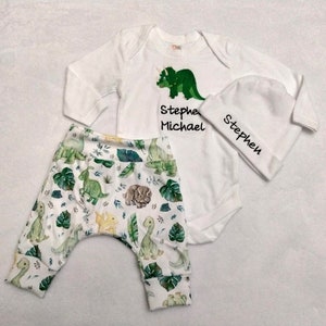 Dinosaur Boy Coming Home Outfit Set - Personalize Dinosaur Bodysuit - Pants Tropical leave outfit  - Triceratops, Dinosaur baby boy clothes