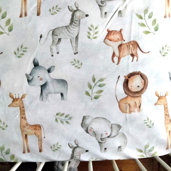 Fitted Crib Sheet Safari Animals - Baby Blanket Safari Jungle print with animals:- Giraffe - Elephant - Lion - Zebra - Patchwork quilt