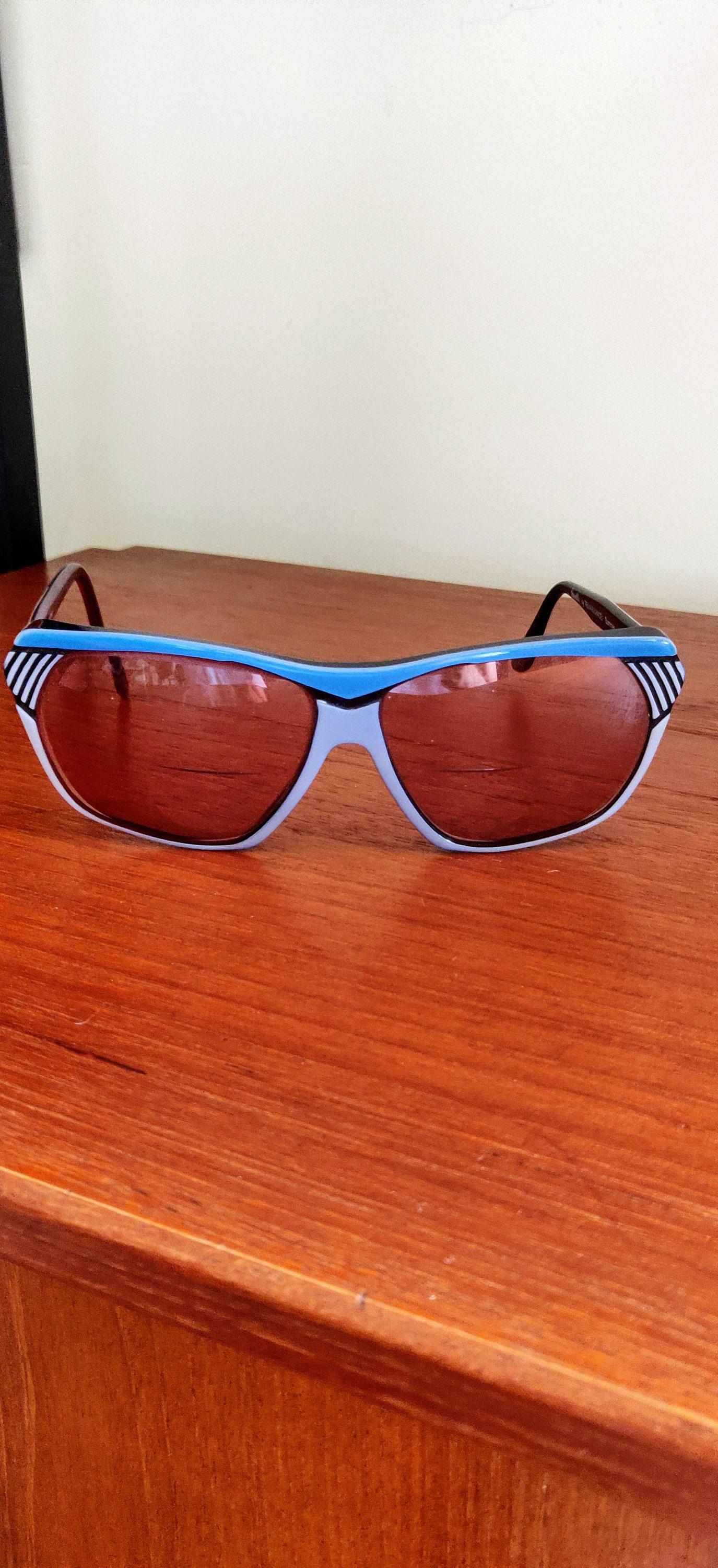Revelli by Renaissance Summer Sunglasses Made in Paris - Etsy display picture 3