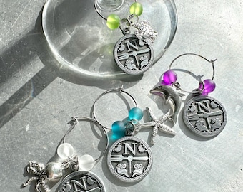 Juego de dijes para copas de vino de North Fork