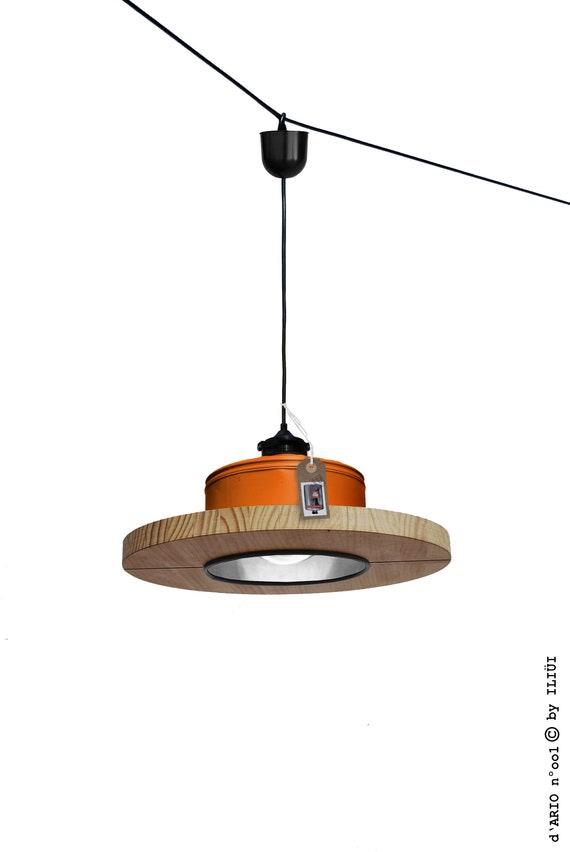 Ceiling lamp pumpkin orange and natural pine wood... ECO - friendly: from recycled coffee cans! Bulb included, warm light. Plug in available