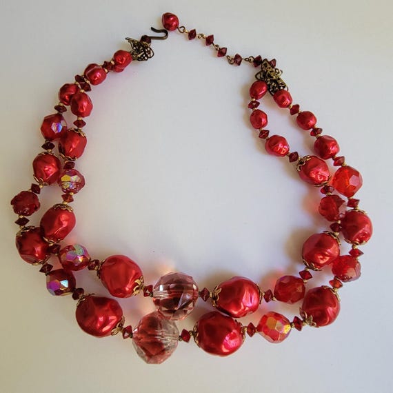 Elegant Iridescent Ruby Colored Double Stranded V… - image 5