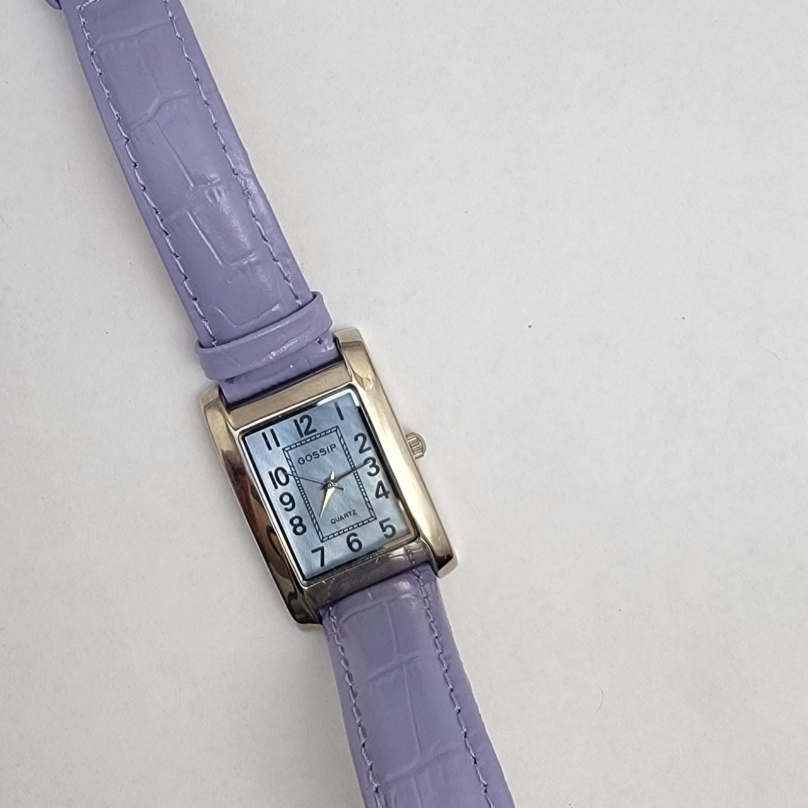 Vintage Watches Gossip Silver Quartz Watch With Lavender  display picture 3
