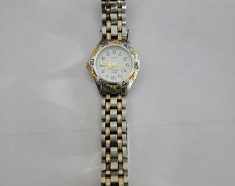 Sport America Womens Watch White Dial Silver Case Stainless Bracelet Quartz