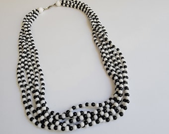 Vintage Monochrome Round Bead Necklace