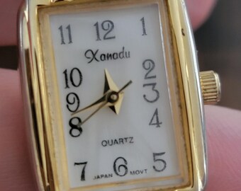 Vintage Watches Xanadu Gold Rectangular Quartz Ladies Watch  display picture 3