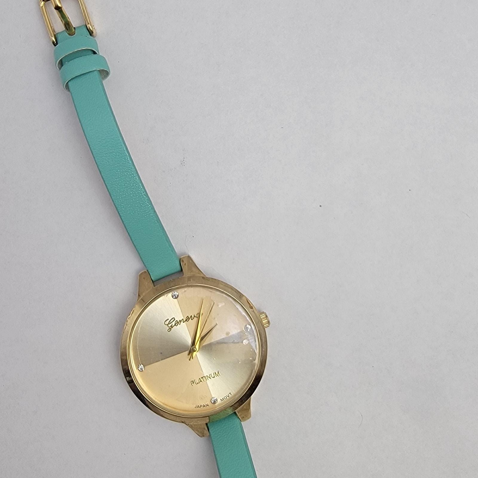 Vintage Geneva Quartz Gold Tone Analog Clamper Wrist Watch | Geneva Quartz Gold Watch - Etsy main image 4