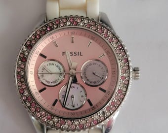 Buy Fossil Womens Watch Pink Dial Silver Tone White Silicone  display picture 1