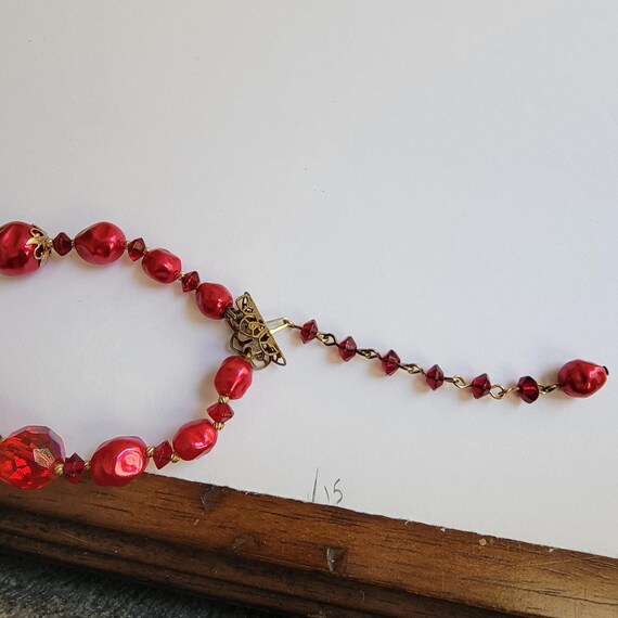 Elegant Iridescent Ruby Colored Double Stranded V… - image 4