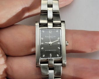 Kenneth Cole Womens Watch Silver Case Gray Dial Stainless Bracelet Quartz